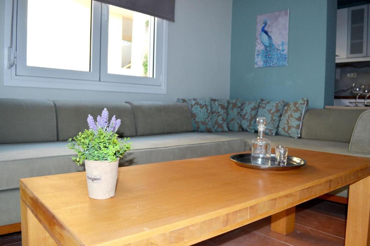 Cosy Apartments Daphne Daratsos Esterno foto