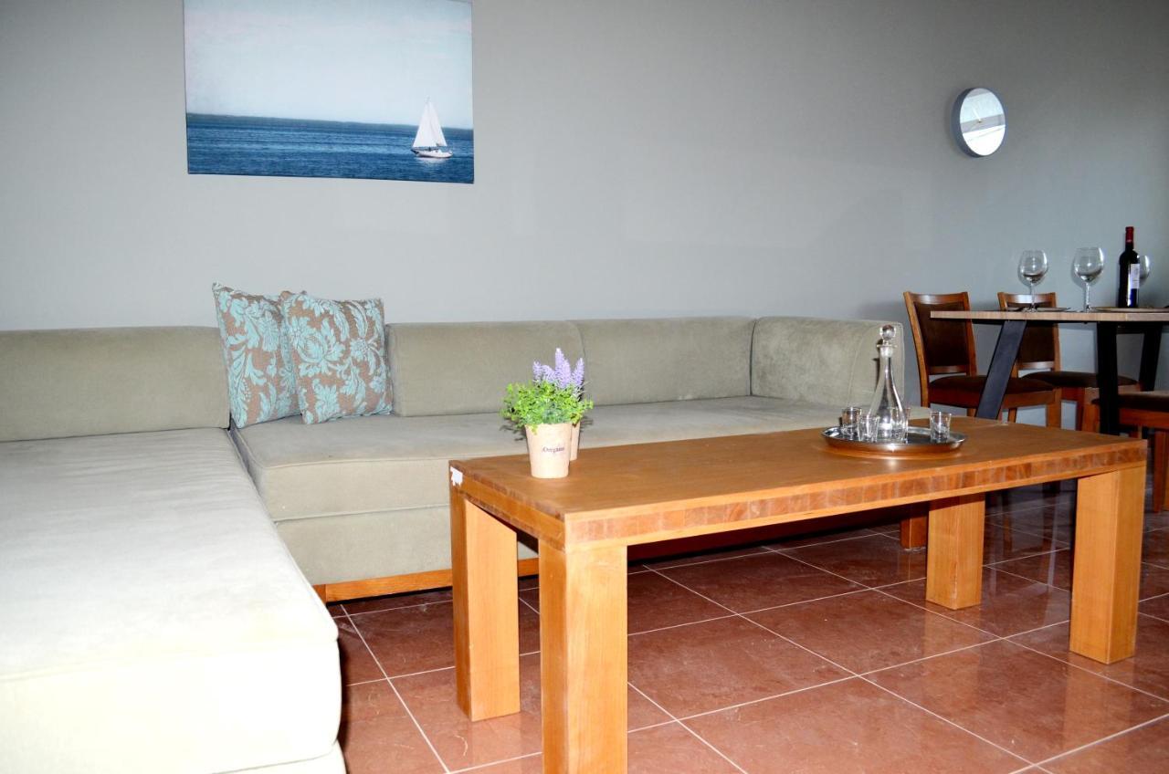 Cosy Apartments Daphne Daratsos Esterno foto