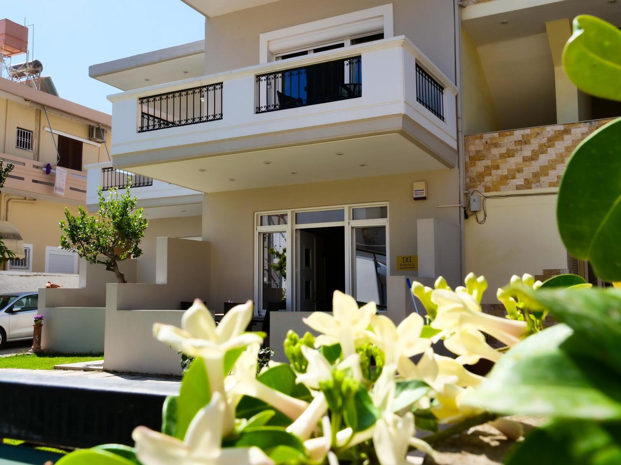 Cosy Apartments Daphne Daratsos Esterno foto