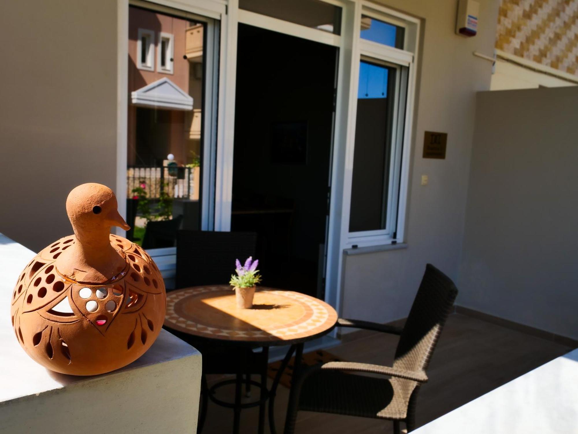 Cosy Apartments Daphne Daratsos Esterno foto
